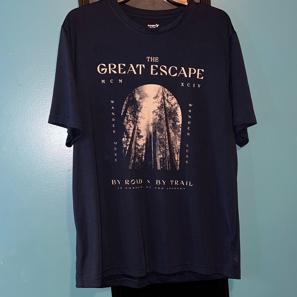 Old Navy The Great Escape Black T-Shirt